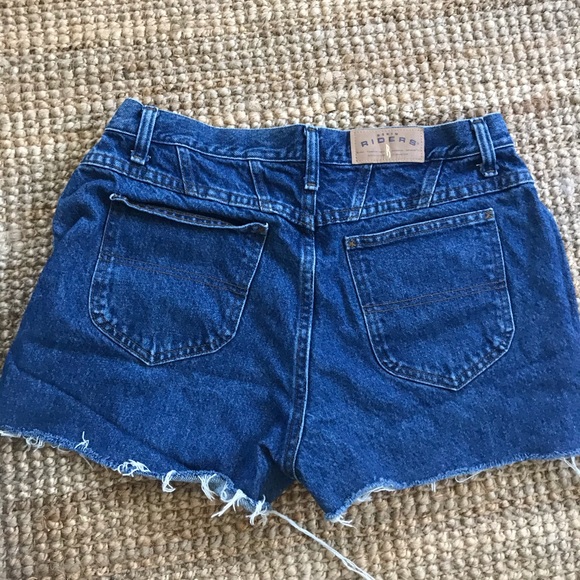 VINTAGE JEAN SHORTS - Picture 3 of 3